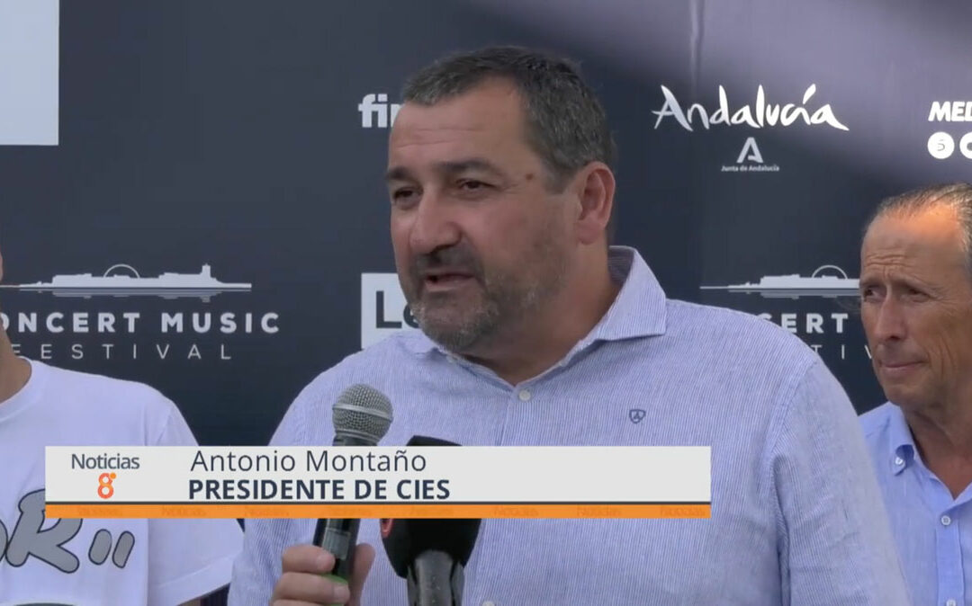 Antonio Montaño en 8TV
